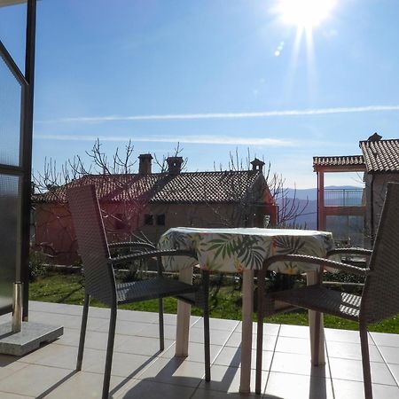 Apartments Pino Rabac Buitenkant foto