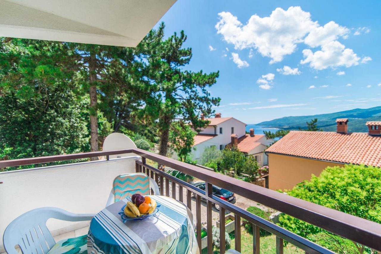Apartments Pino Rabac Buitenkant foto