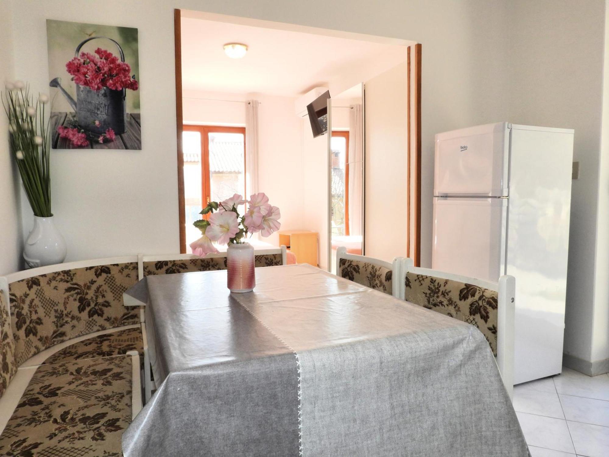 Apartments Pino Rabac Buitenkant foto